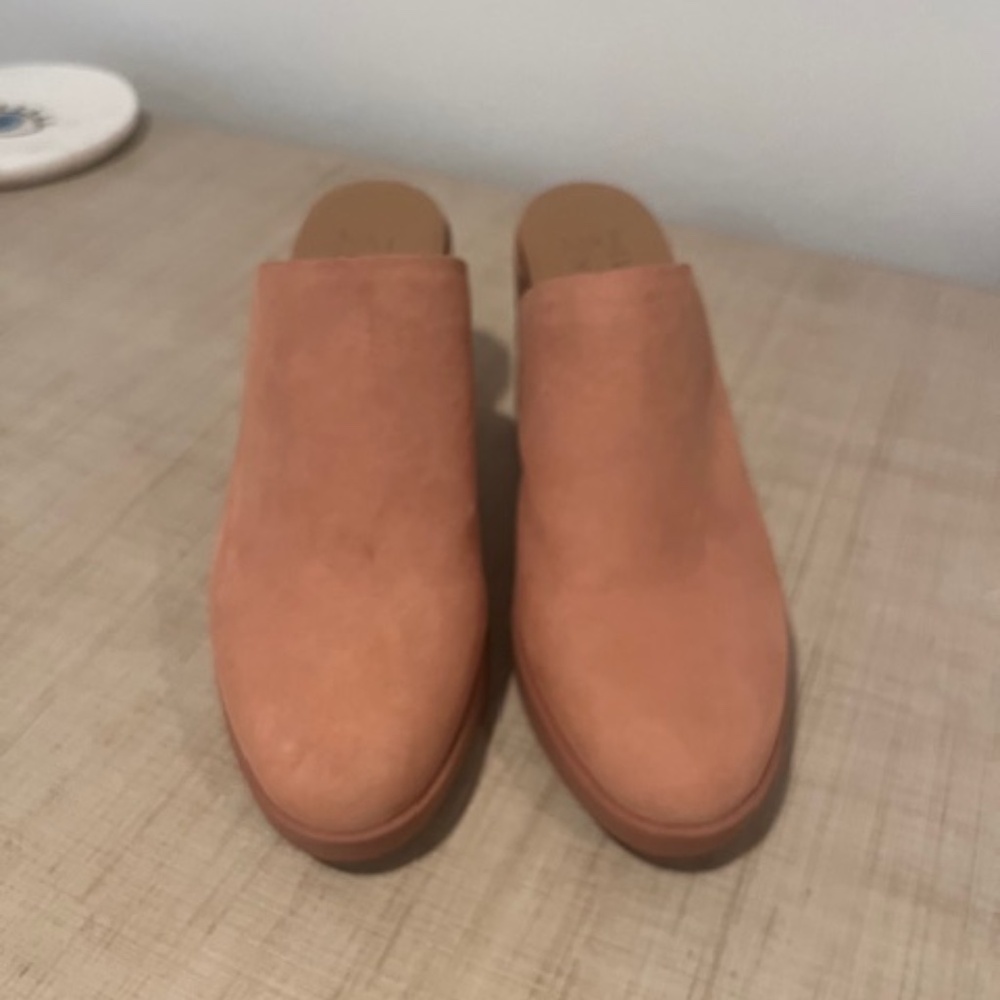 Naturalizer Mules